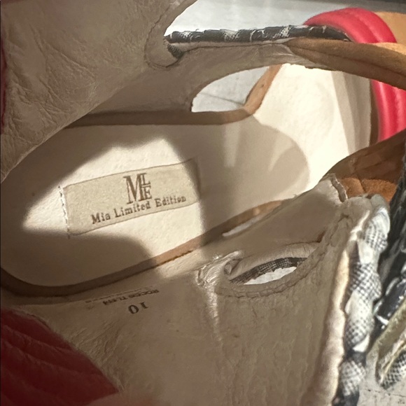 Stylish Mia Linited Edition Heeks size 10 - Picture 4 of 4